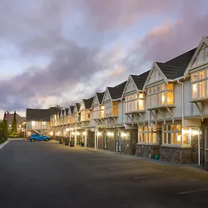 The Elmwood Motel