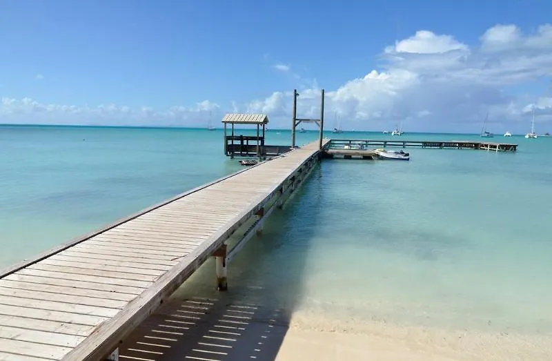 Anegada Reef Hotel The Settlement 3*,