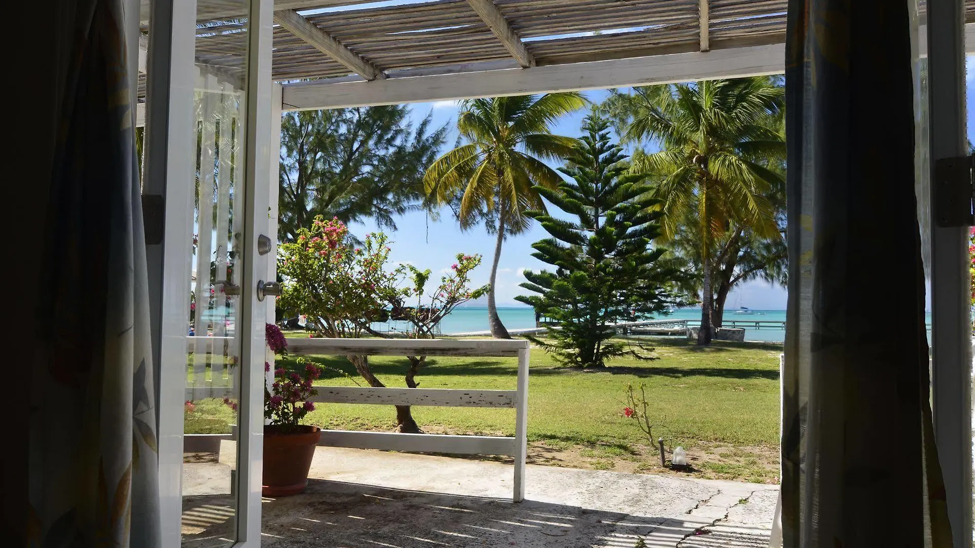 Anegada Reef Hotel The Settlement